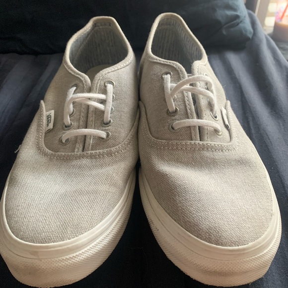 Vans - Picture 3 of 5